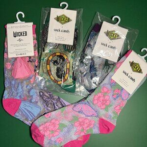 NWT - 5 Pairs of Wicked socks - Elphaba & Glinda